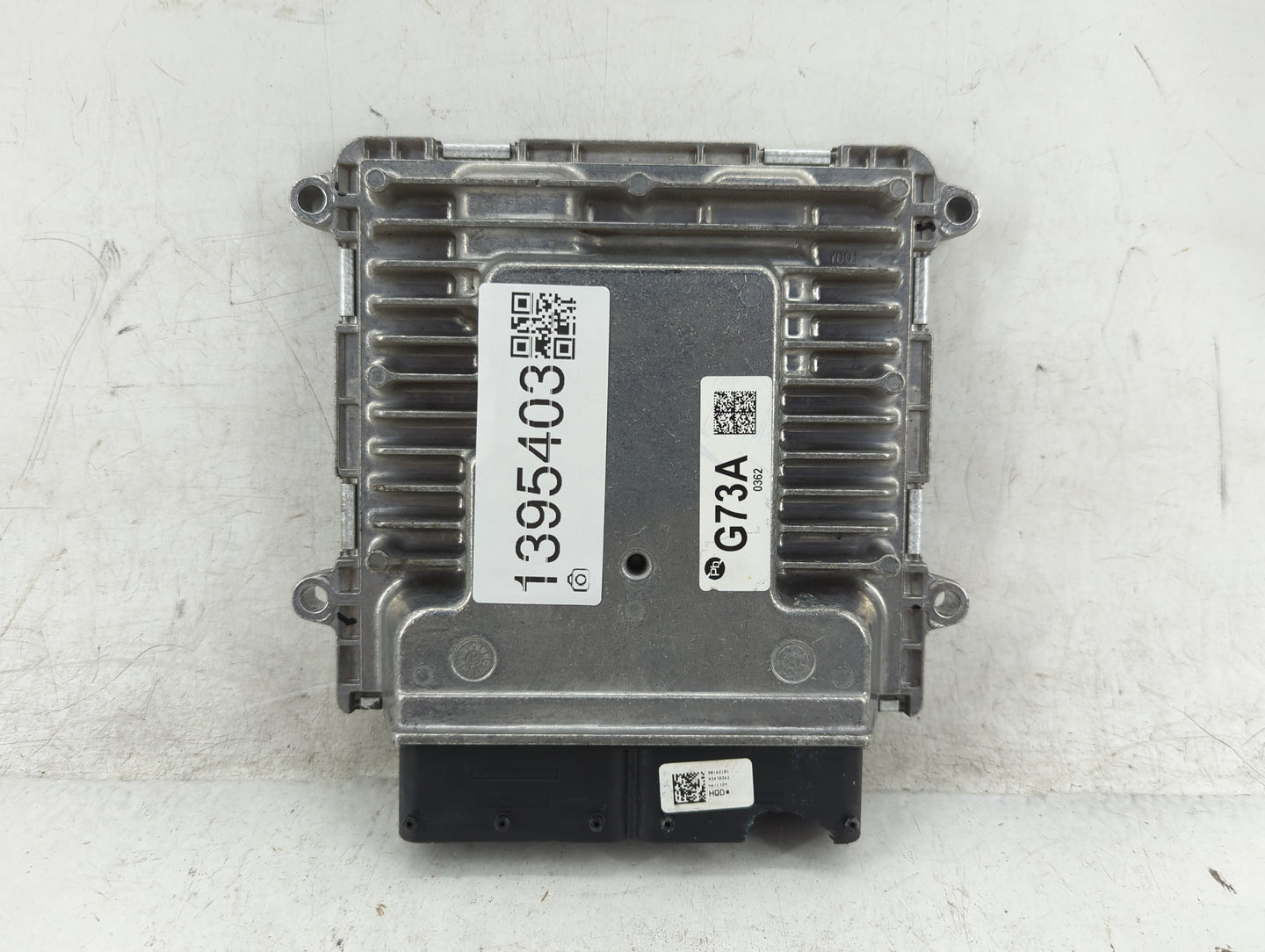 2016-2017 Hyundai Elantra PCM Engine Control Computer ECU ECM PCU OEM P/N:39170-2EJW1 Fits Fits 2016 2017 OEM Used Auto Part