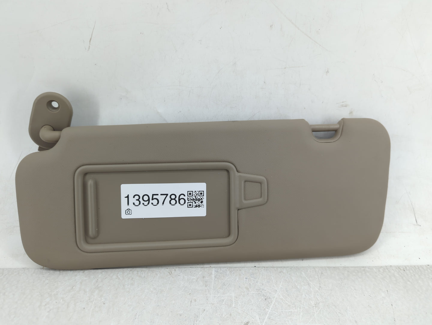 2017-2020 Hyundai Elantra Sun Visor Shade Replacement Driver Left Mirror Fits Fits 2017 2018 2019 2020 OEM Used Auto Parts -