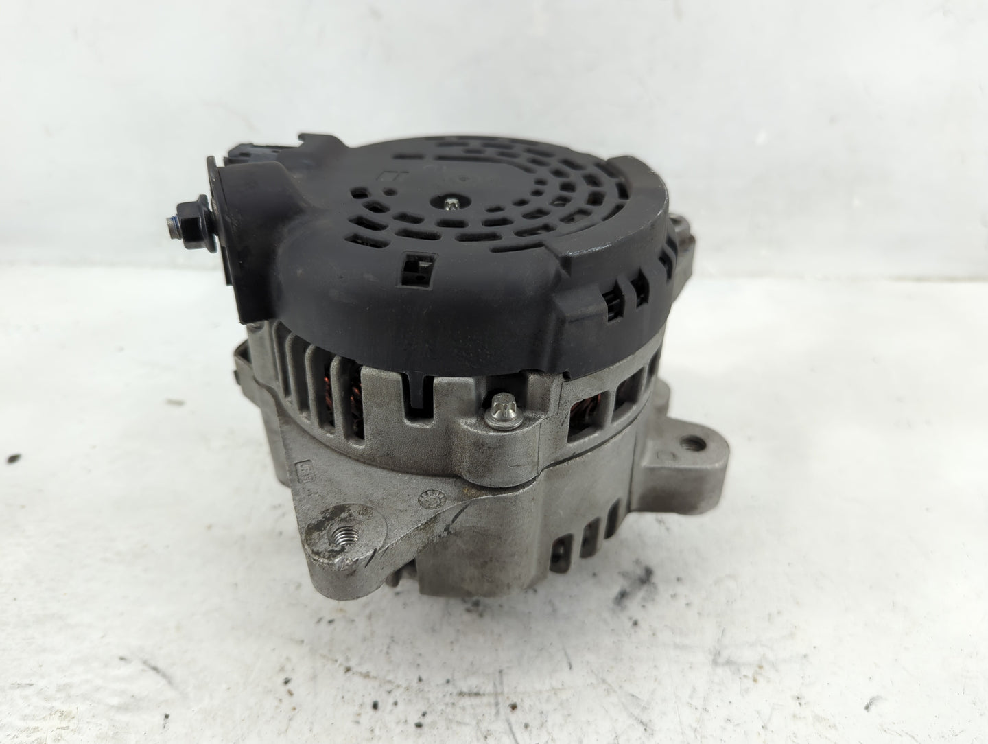 2017-2020 Hyundai Elantra Alternator Replacement Generator Charging Assembly Engine OEM P/N:37300-2E721 Fits OEM Used Auto P