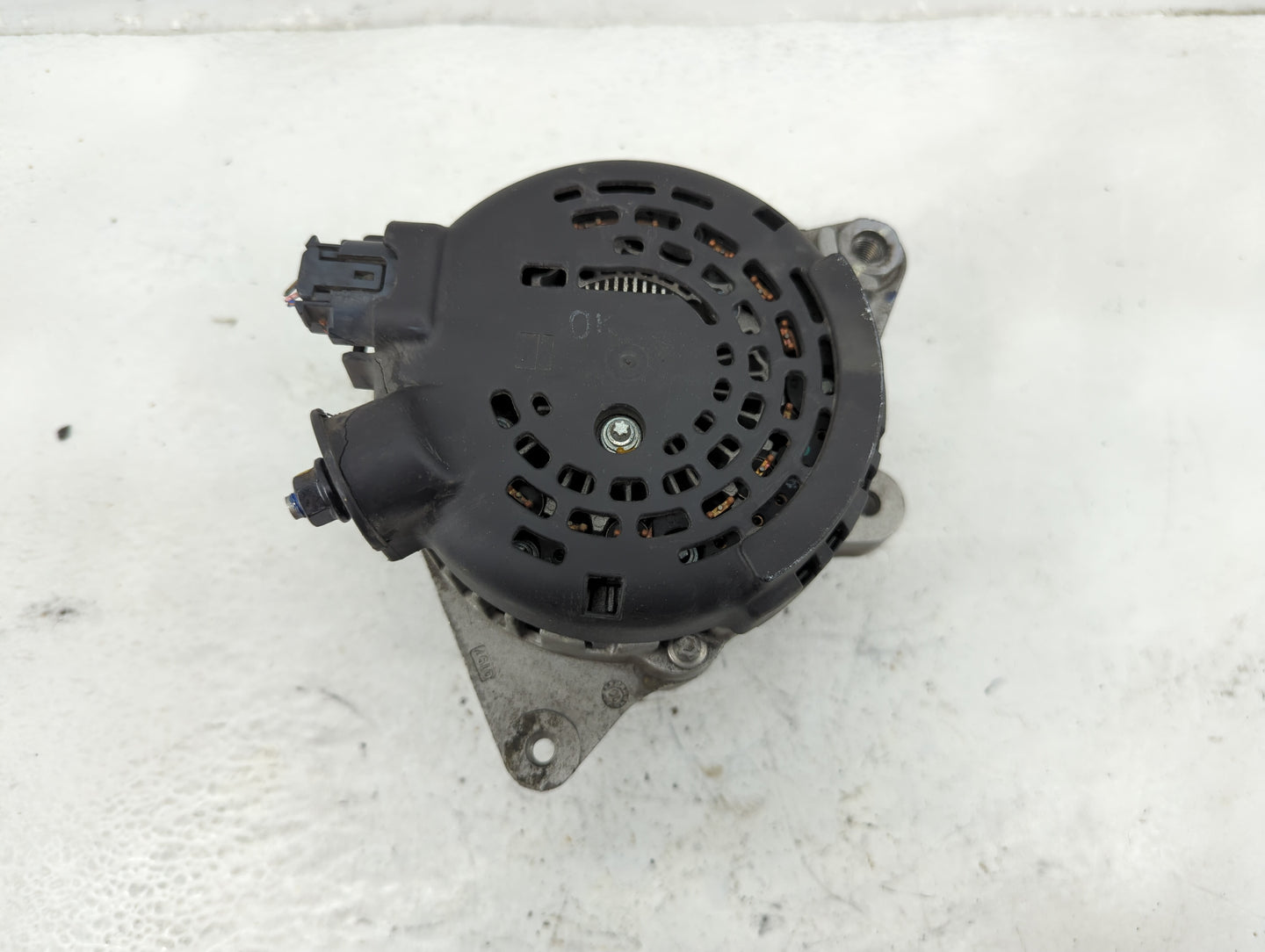 2017-2020 Hyundai Elantra Alternator Replacement Generator Charging Assembly Engine OEM P/N:37300-2E721 Fits OEM Used Auto P