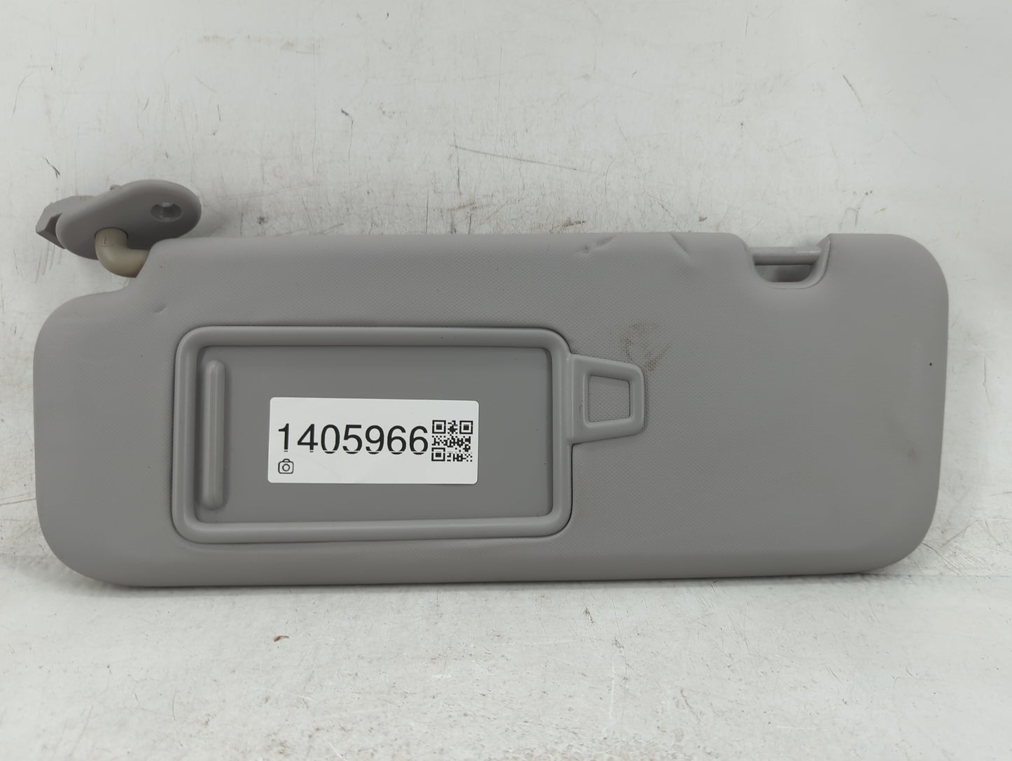 2017-2020 Hyundai Elantra Sun Visor Shade Replacement Driver Left Mirror Fits Fits 2017 2018 2019 2020 OEM Used Auto Parts -