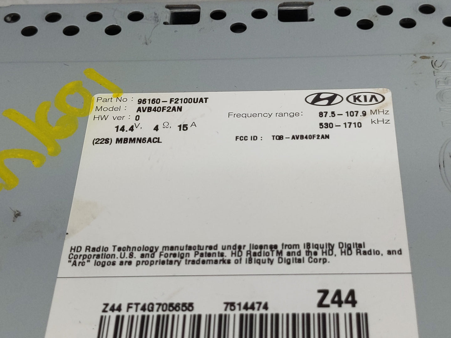 2017-2018 Hyundai Elantra Radio AM FM Cd Player Receiver Replacement P/N:96160-F2100UAT Fits Fits 2017 2018 OEM Used Auto Pa