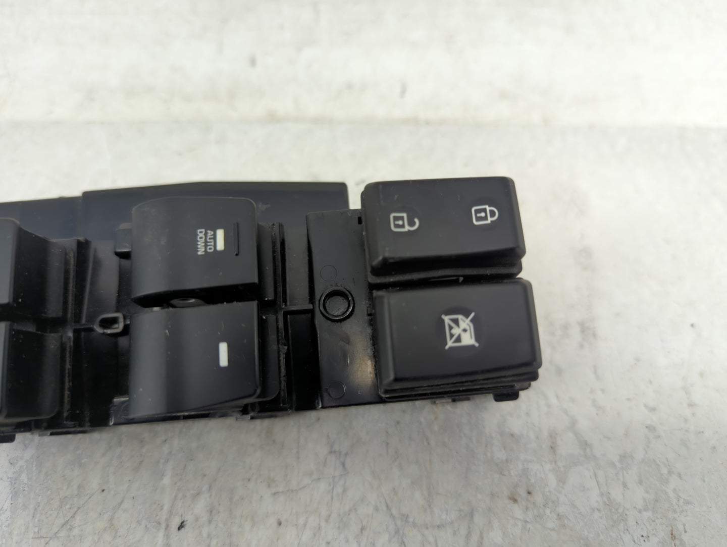 2017-2020 Hyundai Elantra Master Power Window Switch Replacement Driver Side Left P/N:93570-F2100 Fits Fits 2017 2018 2019 2