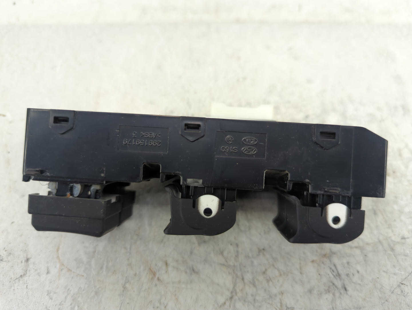 2017-2020 Hyundai Elantra Master Power Window Switch Replacement Driver Side Left P/N:93570-F2100 Fits Fits 2017 2018 2019 2