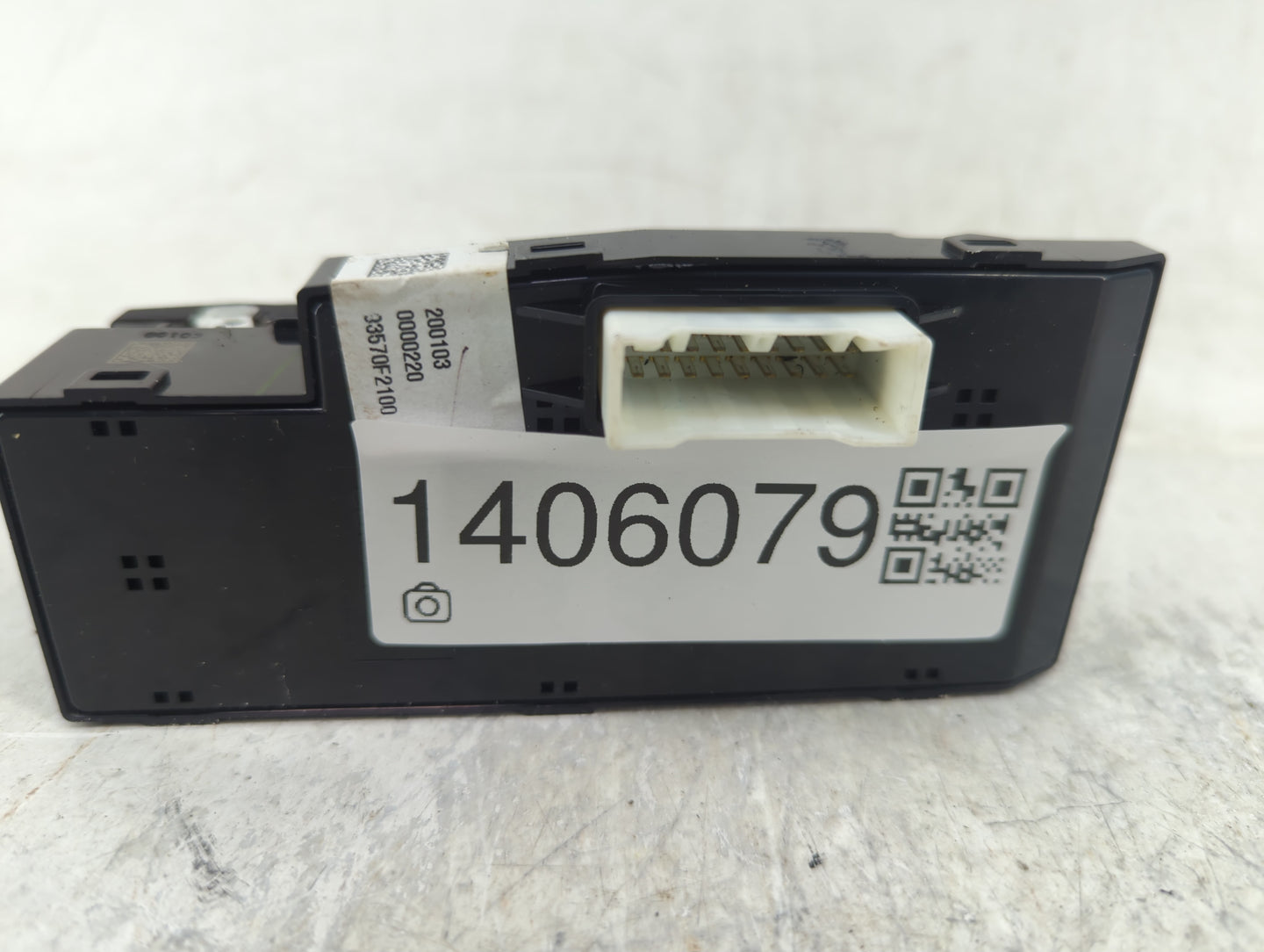 2017-2020 Hyundai Elantra Master Power Window Switch Replacement Driver Side Left P/N:93570-F2100 Fits Fits 2017 2018 2019 2