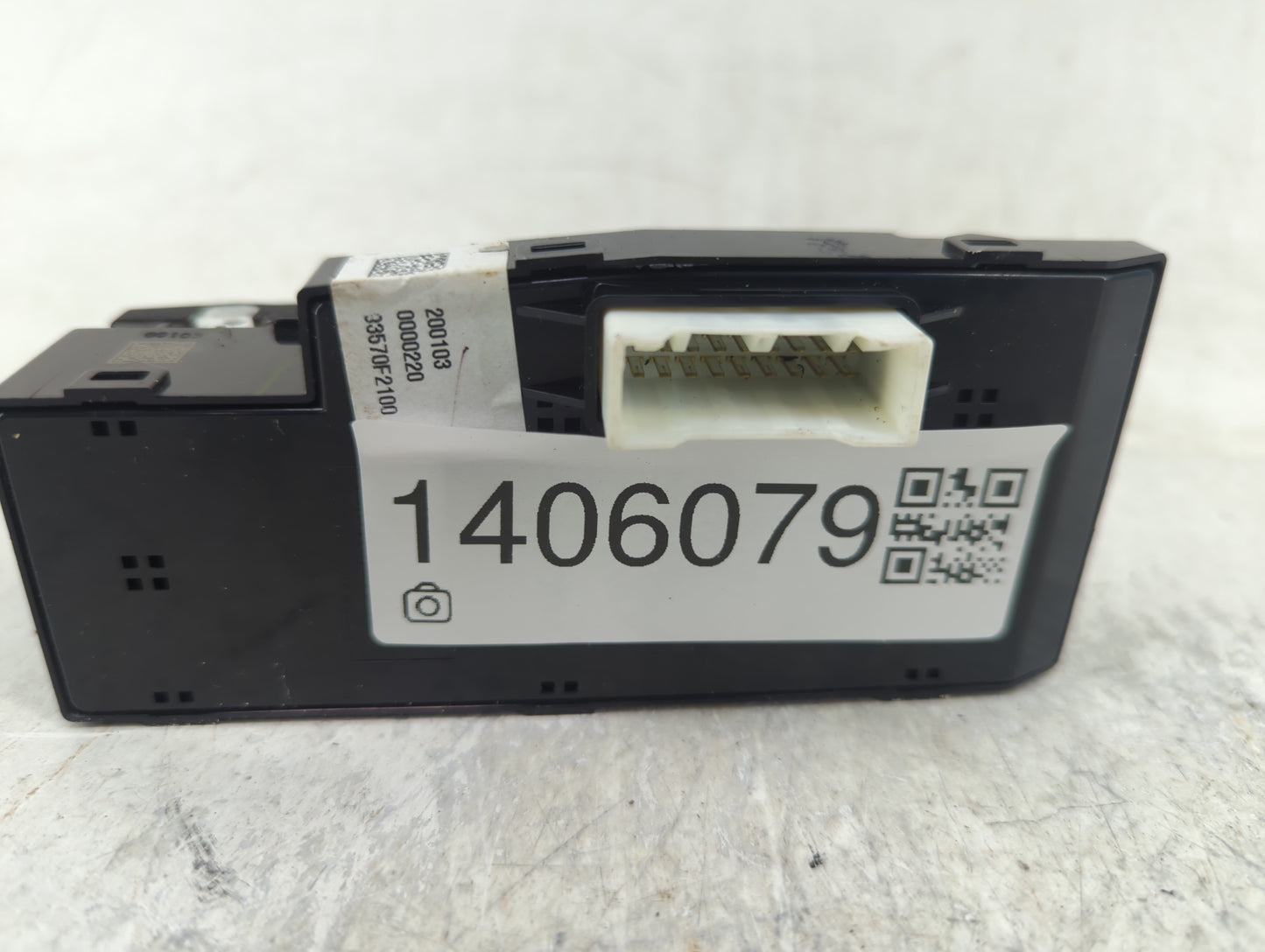 2017-2020 Hyundai Elantra Master Power Window Switch Replacement Driver Side Left P/N:93570-F2100 Fits Fits 2017 2018 2019 2