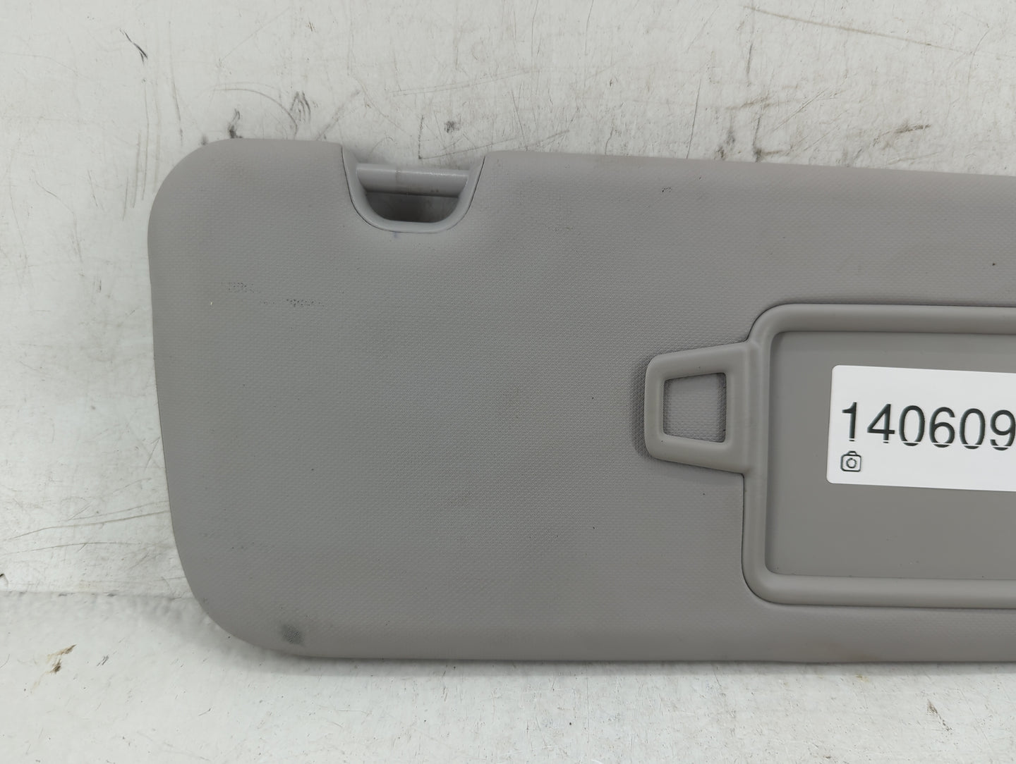 2017-2020 Hyundai Elantra Sun Visor Shade Replacement Passenger Right Mirror Fits Fits 2017 2018 2019 2020 OEM Used Auto Par
