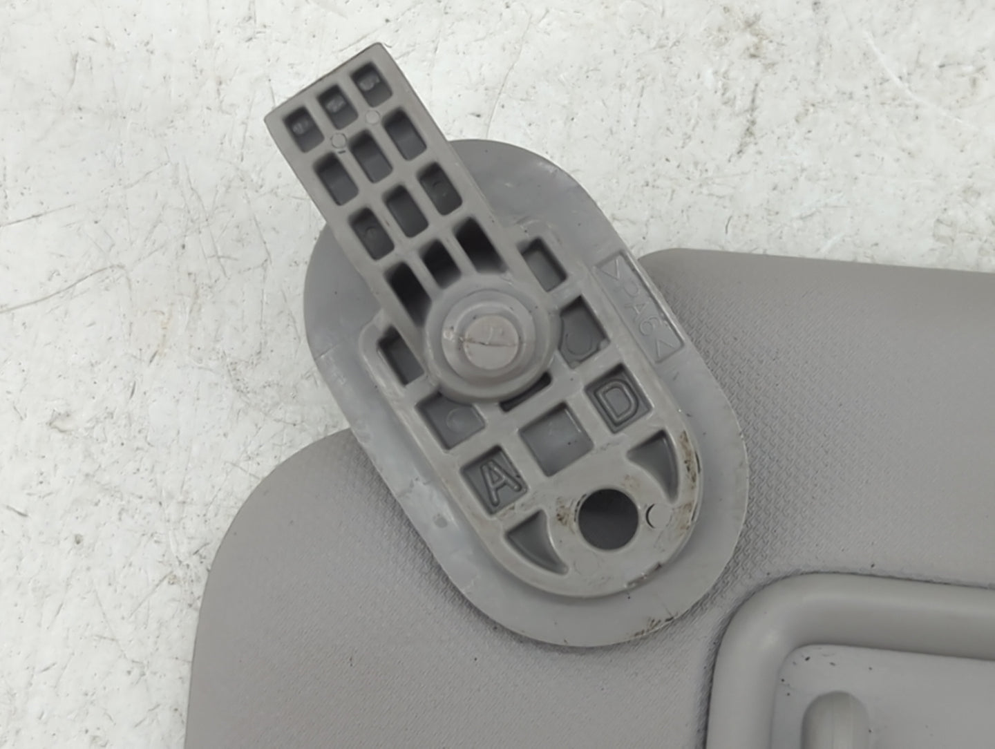 2017-2020 Hyundai Elantra Sun Visor Shade Replacement Driver Left Mirror Fits Fits 2017 2018 2019 2020 OEM Used Auto Parts -