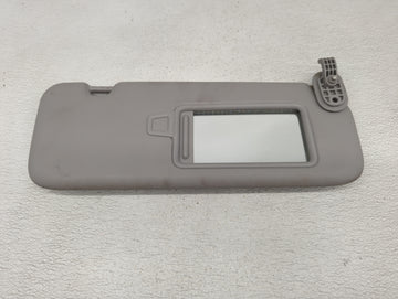 2017-2020 Hyundai Elantra Sun Visor Shade Replacement Passenger Right Mirror Fits Fits 2017 2018 2019 2020 OEM Used Auto Par