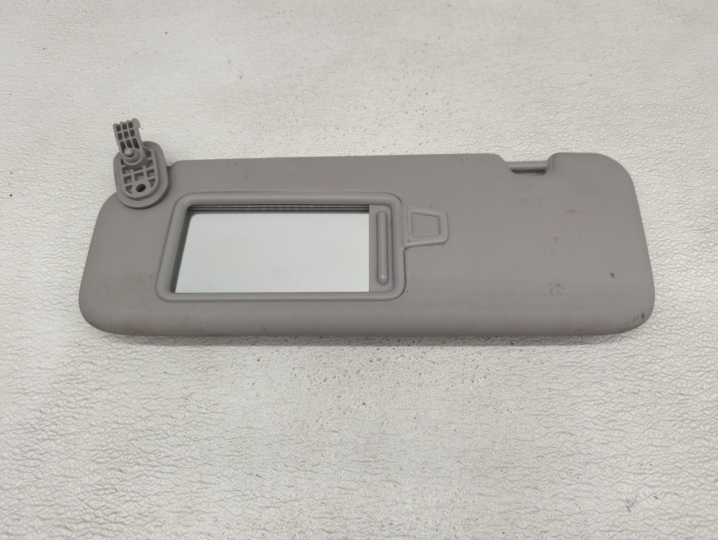 2017-2020 Hyundai Elantra Sun Visor Shade Replacement Driver Left Mirror Fits Fits 2017 2018 2019 2020 OEM Used Auto Parts -