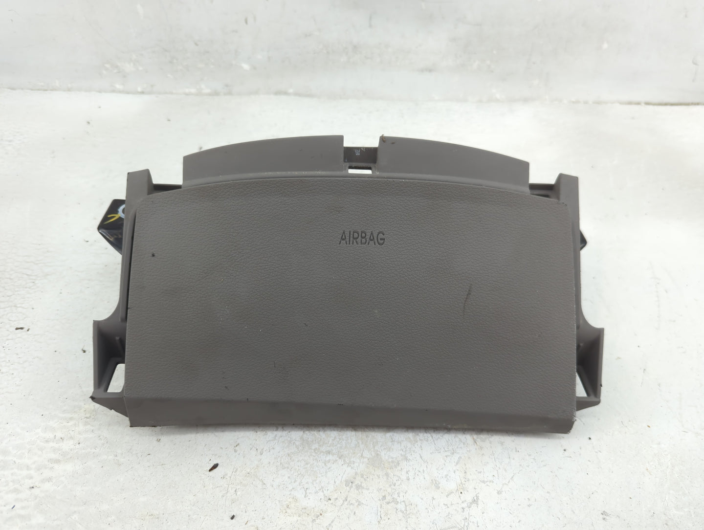 2016-2017 Hyundai Elantra Air Bag Driver Left Knee OEM P/N:56970F3000 Fits Fits 2016 2017 OEM Used Auto Parts - Oemusedautop