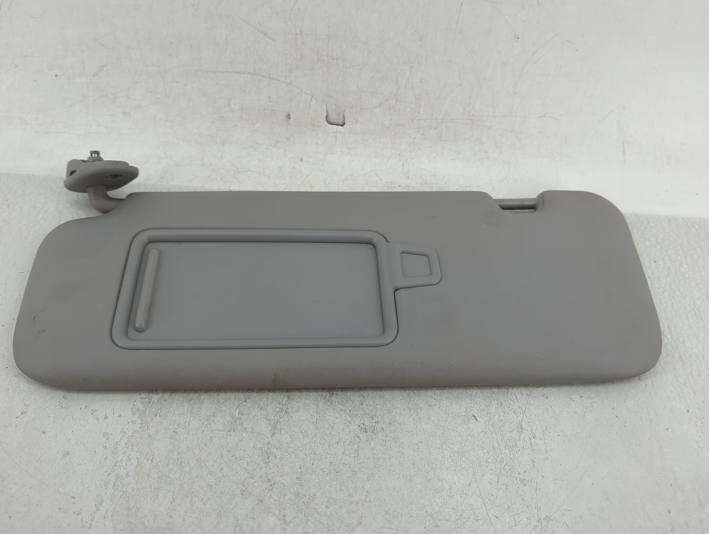 2017-2020 Hyundai Elantra Sun Visor Shade Replacement Driver Left Mirror Fits Fits 2017 2018 2019 2020 OEM Used Auto Parts -