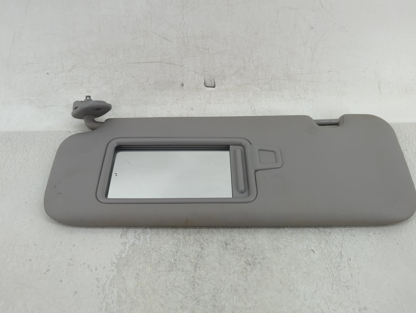 2017-2020 Hyundai Elantra Sun Visor Shade Replacement Driver Left Mirror Fits Fits 2017 2018 2019 2020 OEM Used Auto Parts -