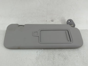 2017-2020 Hyundai Elantra Sun Visor Shade Replacement Passenger Right Mirror Fits Fits 2017 2018 2019 2020 OEM Used Auto Par