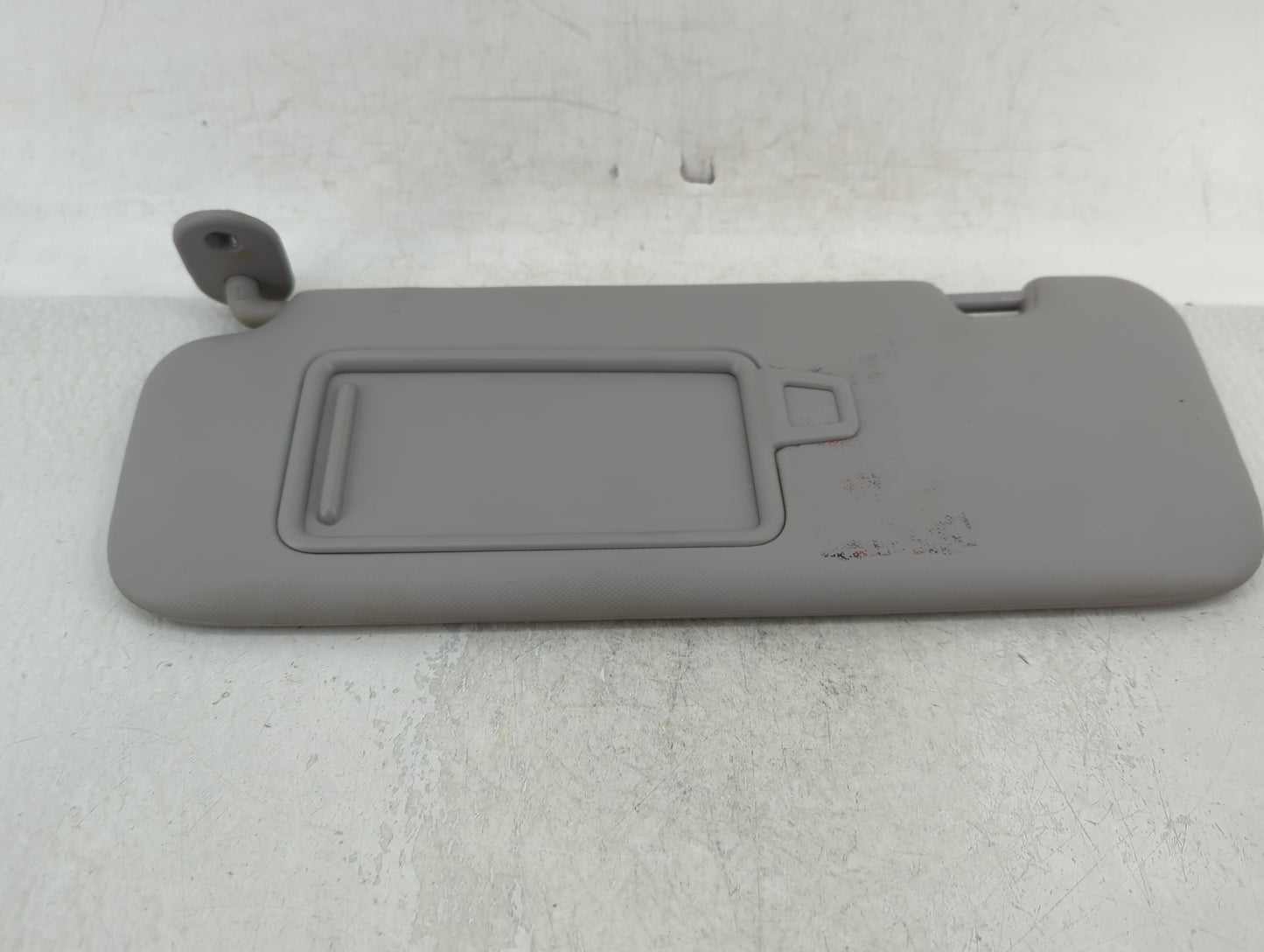 2017-2020 Hyundai Elantra Sun Visor Shade Replacement Driver Left Mirror Fits Fits 2017 2018 2019 2020 OEM Used Auto Parts -