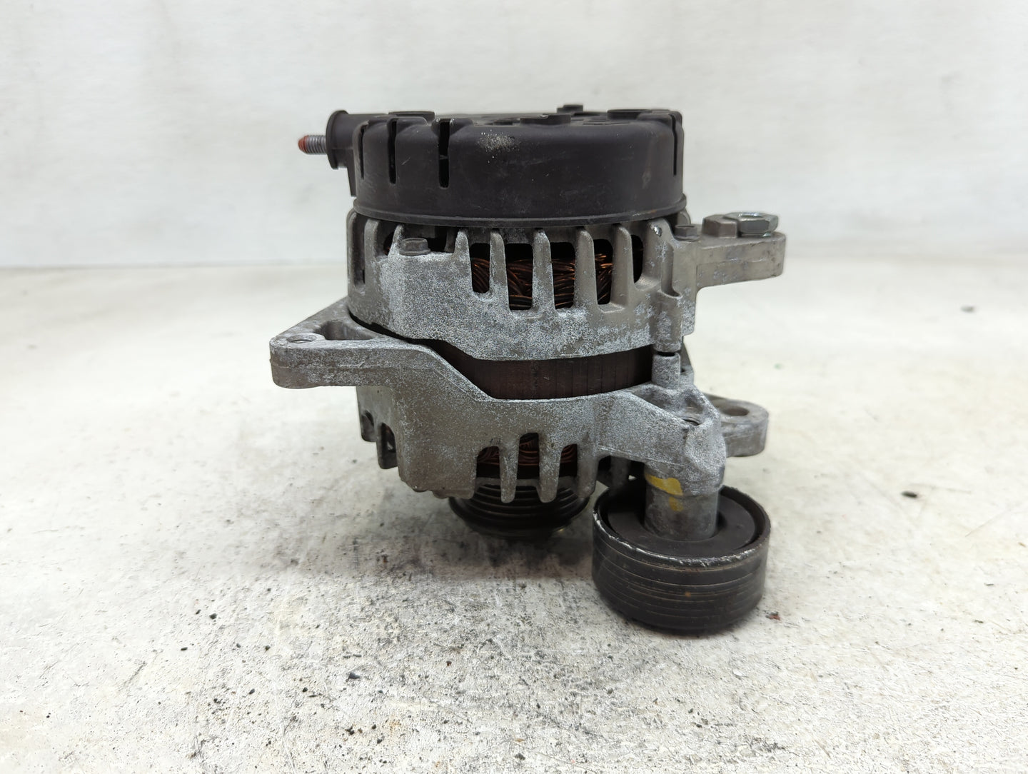 2017-2020 Hyundai Elantra Alternator Replacement Generator Charging Assembly Engine OEM P/N:37300-2E821 2627727 Fits OEM Use