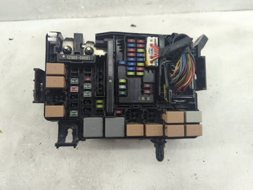 2017 Hyundai Elantra Fusebox Fuse Box Panel Relay Module P/N:91956-F2021 Fits OEM Used Auto Parts - Oemusedautoparts1.com