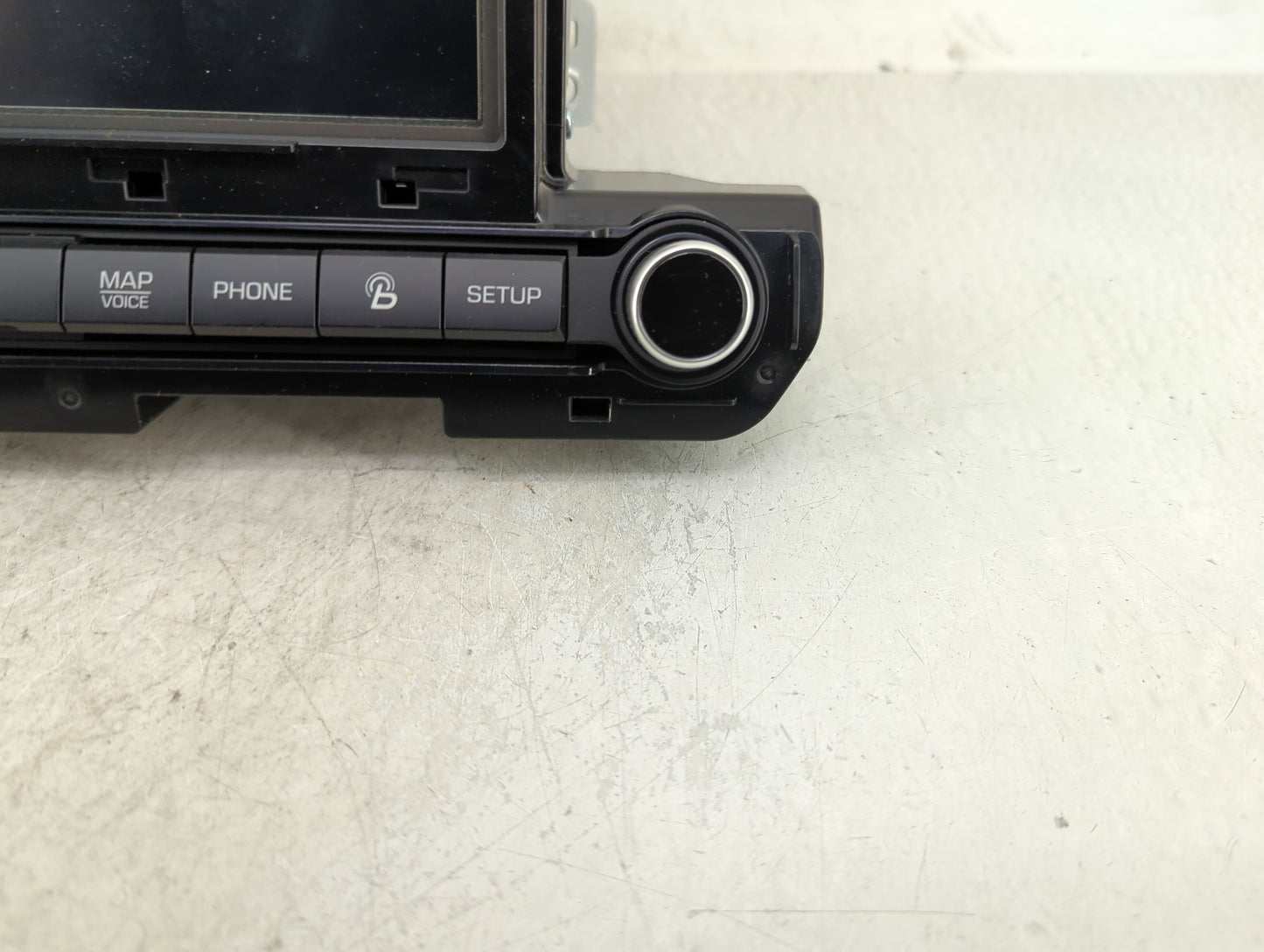 2017-2018 Hyundai Elantra Information Display Screen - Oemusedautoparts1.com