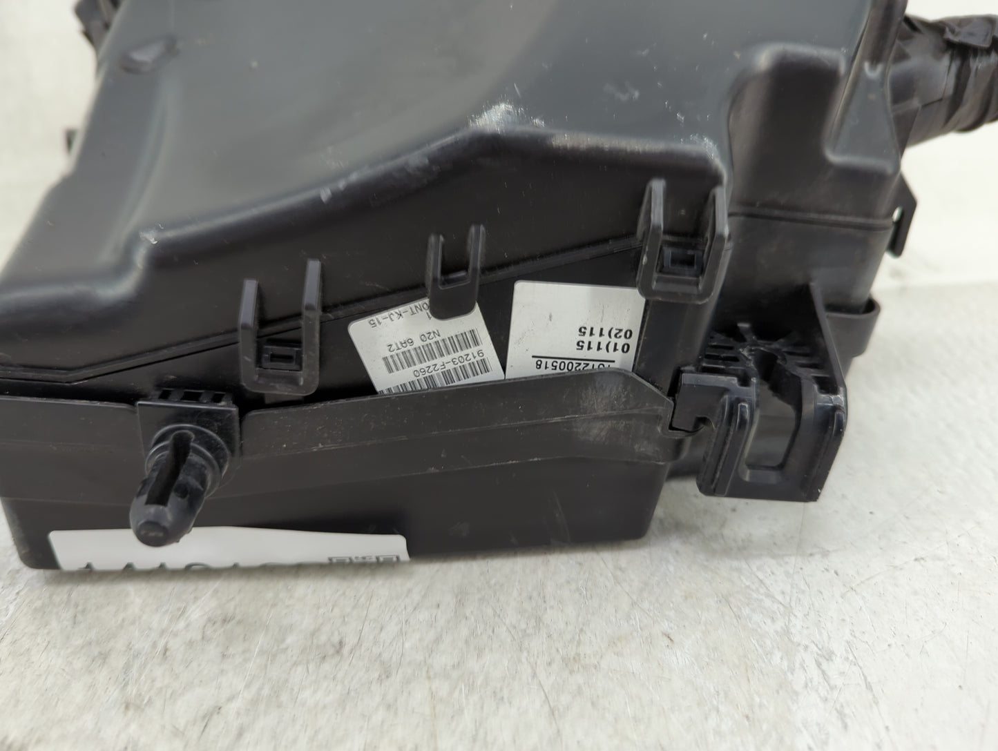 2017 Hyundai Elantra Fusebox Fuse Box Panel Relay Module P/N:91203-F2260 91200F3140 Fits OEM Used Auto Parts - Oemusedautopa