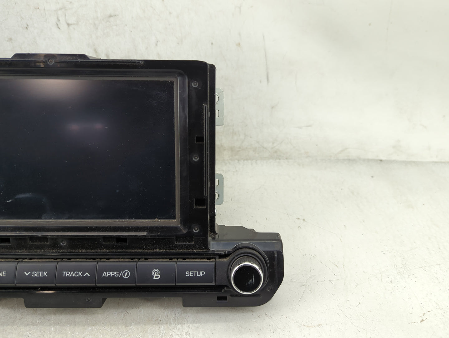2017-2018 Hyundai Elantra Radio AM FM Cd Player Receiver Replacement P/N:96160-F2110UAT Fits Fits 2017 2018 OEM Used Auto Pa