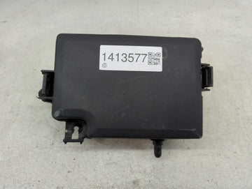 2017 Hyundai Elantra Fusebox Fuse Box Panel Relay Module P/N:91956-F2020 Fits OEM Used Auto Parts - Oemusedautoparts1.com