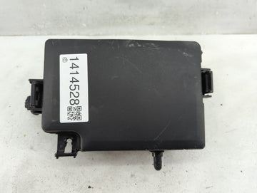 2017 Hyundai Elantra Fusebox Fuse Box Panel Relay Module P/N:91203 F2200 Fits OEM Used Auto Parts - Oemusedautoparts1.com