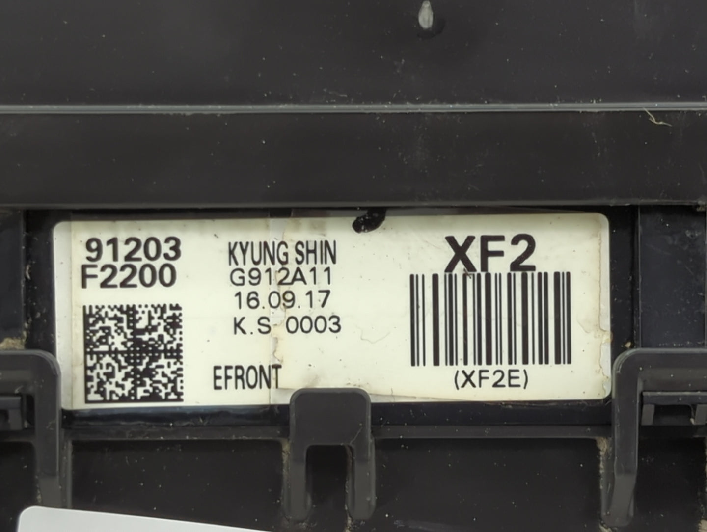 2017 Hyundai Elantra Fusebox Fuse Box Panel Relay Module P/N:91203 F2200 Fits OEM Used Auto Parts - Oemusedautoparts1.com