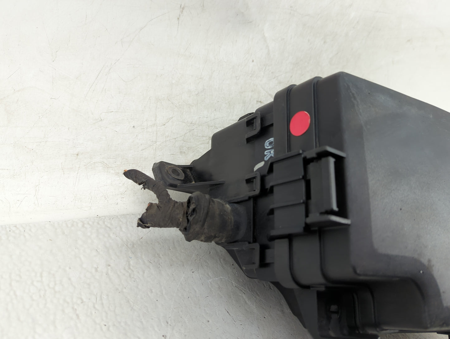 2017 Hyundai Elantra Fusebox Fuse Box Panel Relay Module P/N:91203 F2200 Fits OEM Used Auto Parts - Oemusedautoparts1.com