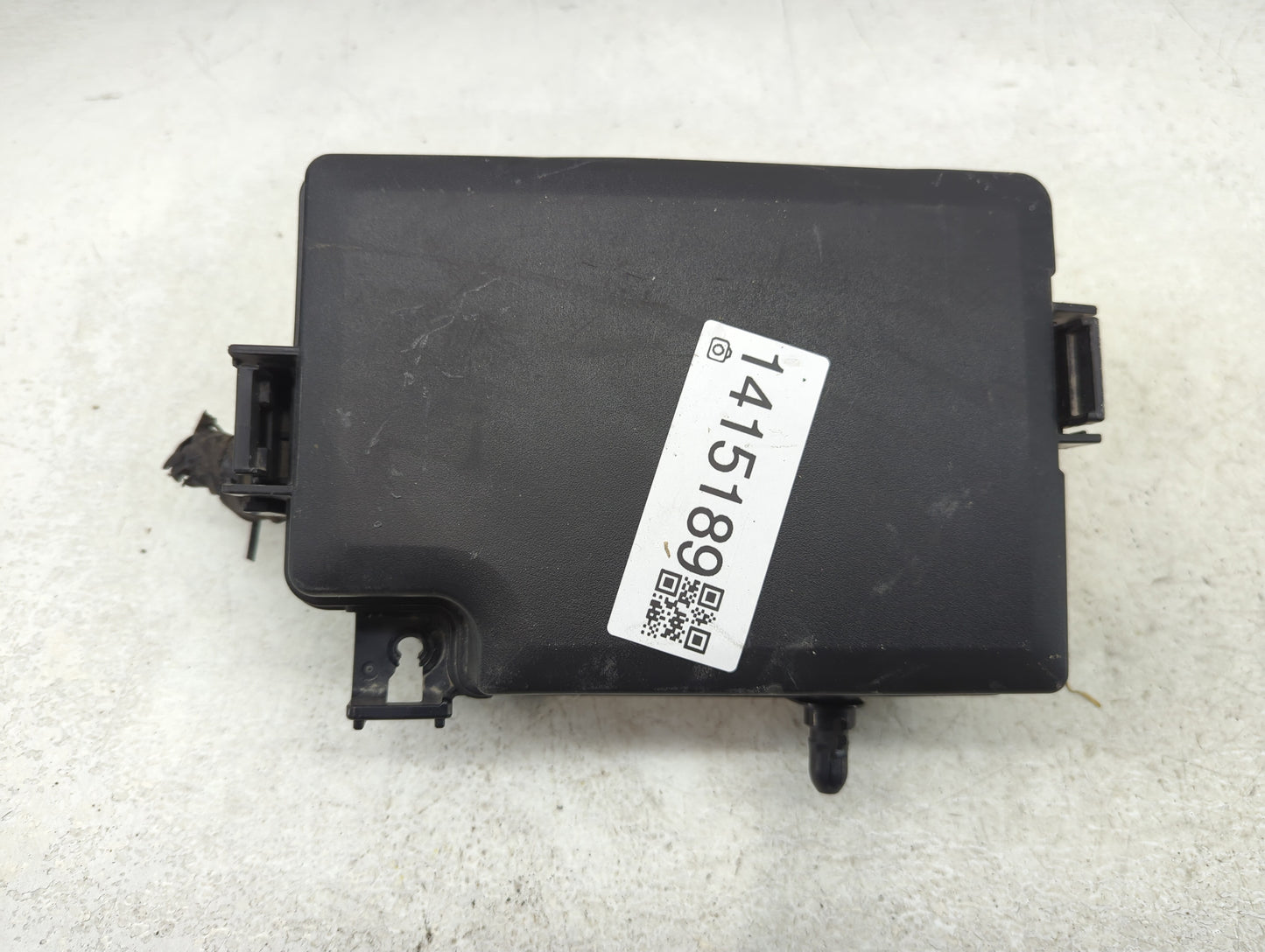 2017 Hyundai Elantra Fusebox Fuse Box Panel Relay Module P/N:91956-F2020 Fits OEM Used Auto Parts - Oemusedautoparts1.com