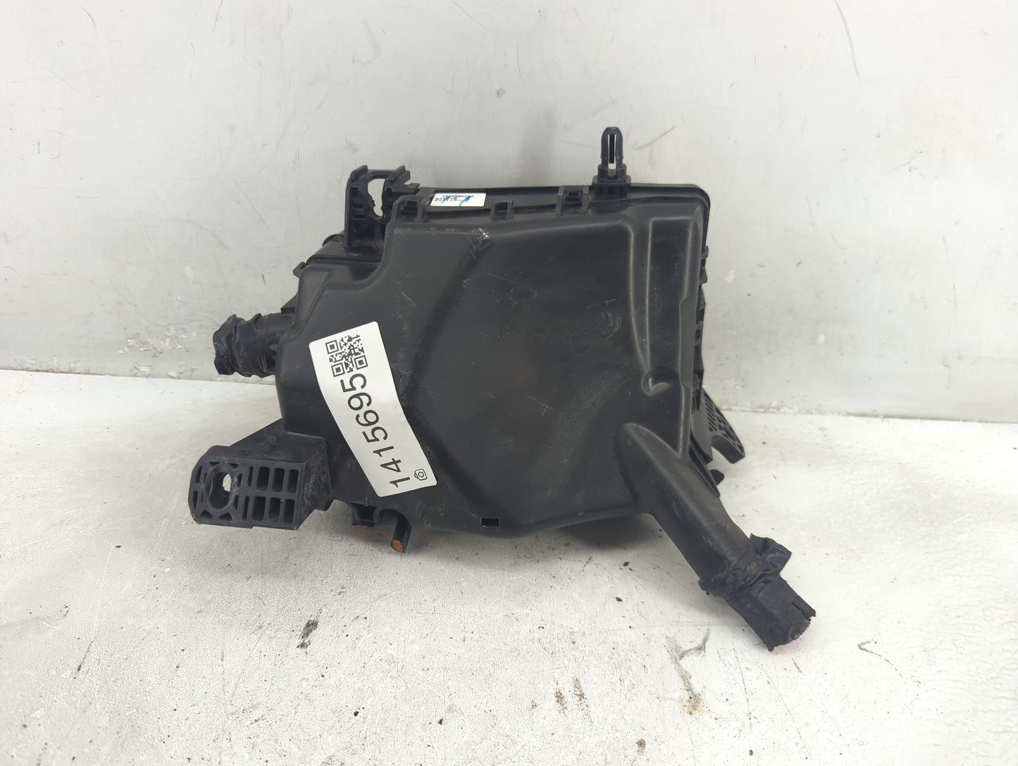 2017 Hyundai Elantra Fusebox Fuse Box Panel Relay Module Fits OEM Used Auto Parts - Oemusedautoparts1.com