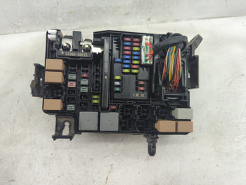 2017 Hyundai Elantra Fusebox Fuse Box Panel Relay Module P/N:91956-F2021 Fits OEM Used Auto Parts