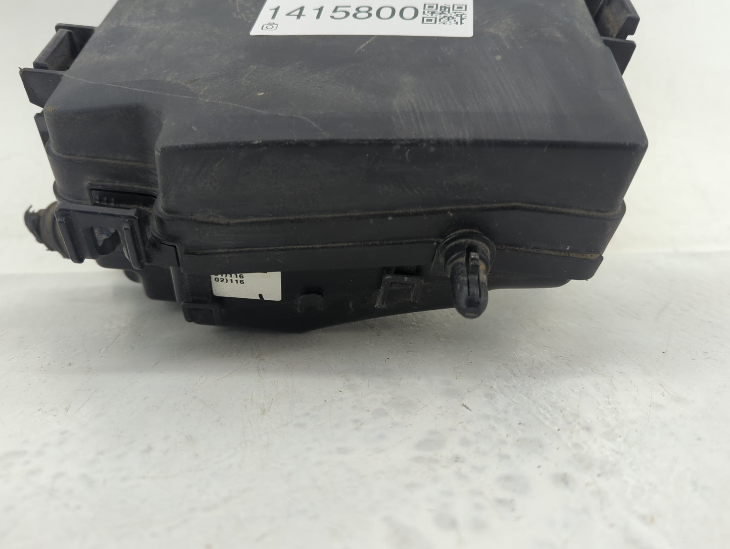 2017 Hyundai Elantra Fusebox Fuse Box Panel Relay Module P/N:91203 F2200 Fits OEM Used Auto Parts - Oemusedautoparts1.com