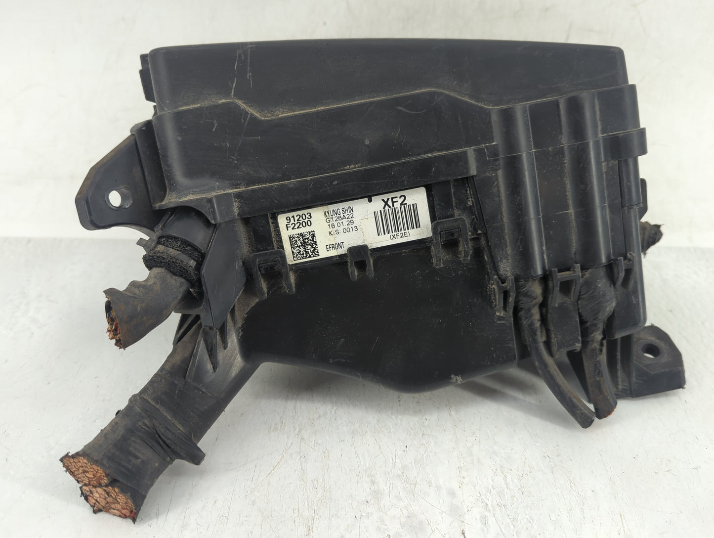 2017 Hyundai Elantra Fusebox Fuse Box Panel Relay Module P/N:91203 F2200 Fits OEM Used Auto Parts - Oemusedautoparts1.com