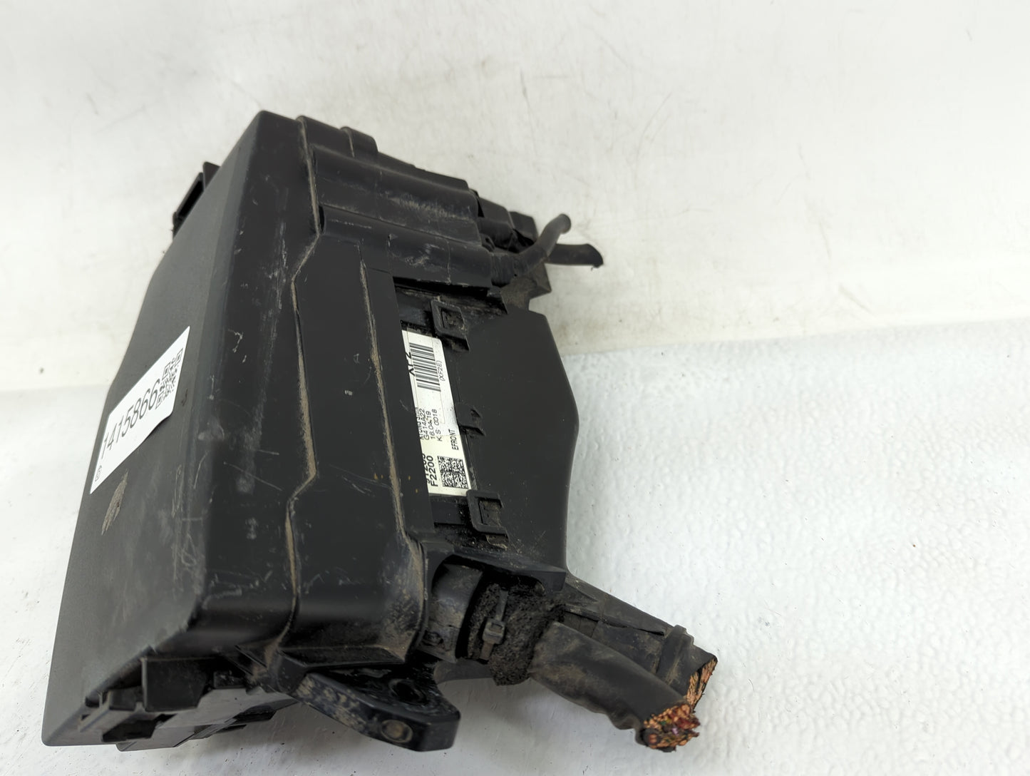 2017 Hyundai Elantra Fusebox Fuse Box Panel Relay Module P/N:91203 F2200 Fits OEM Used Auto Parts - Oemusedautoparts1.com