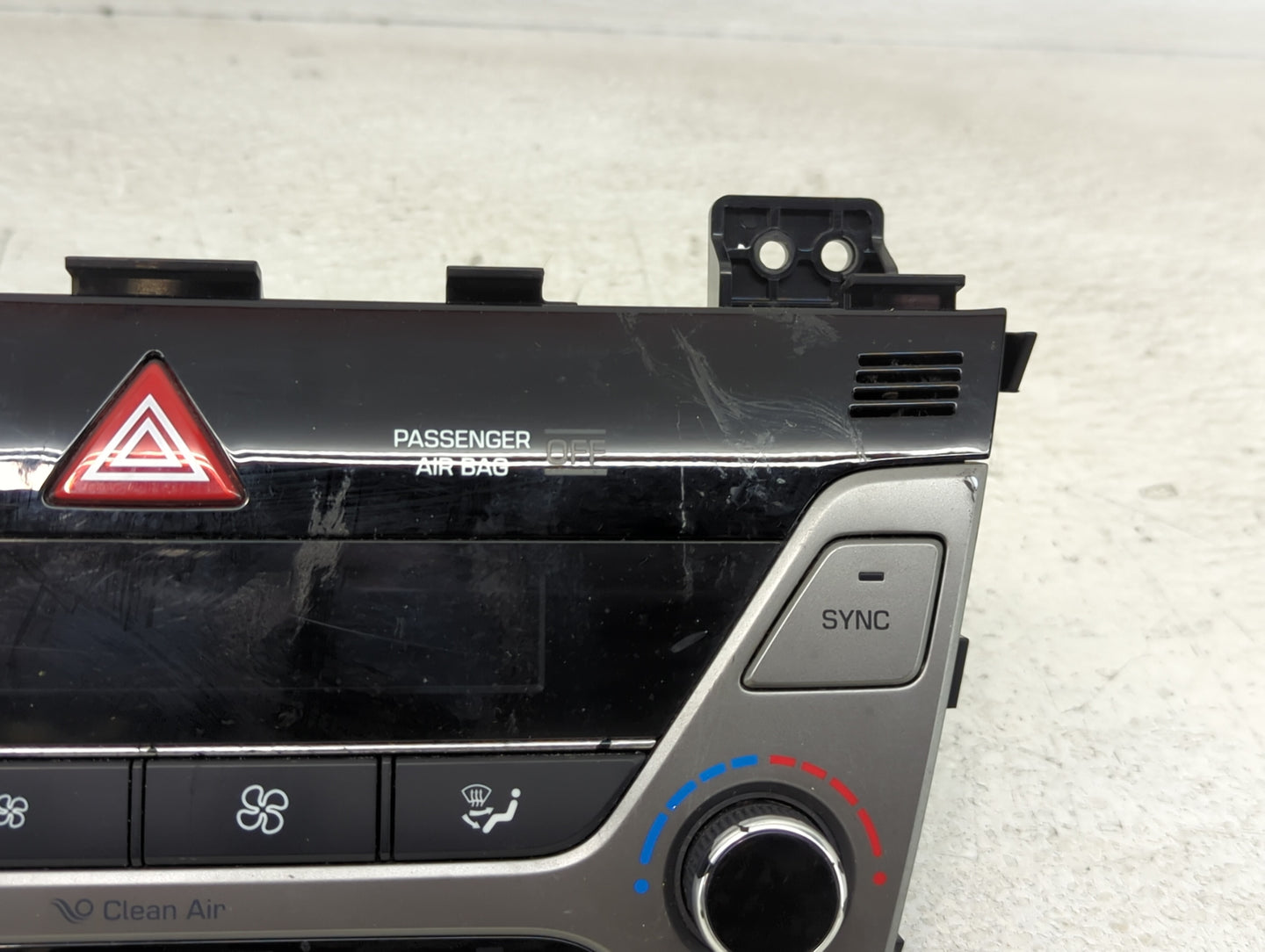 2017-2018 Hyundai Elantra Climate Control Module Temperature AC/Heater Replacement P/N:97250-F2231RET Fits Fits 2017 2018 OE
