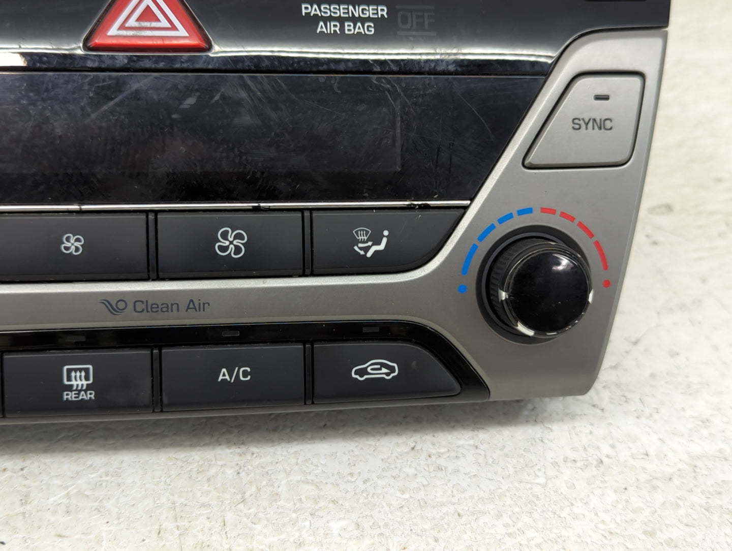 2017-2018 Hyundai Elantra Climate Control Module Temperature AC/Heater Replacement P/N:97250-F2231RET Fits Fits 2017 2018 OE