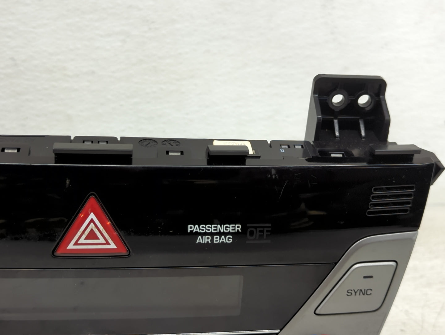 2017-2018 Hyundai Elantra Climate Control Module Temperature AC/Heater Replacement P/N:97250-F2230RET Fits Fits 2017 2018 OE