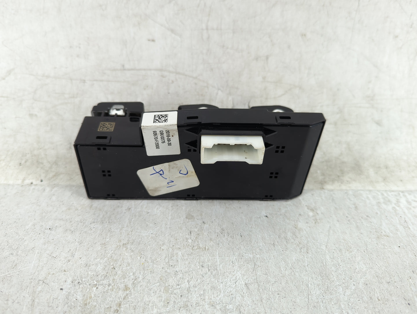 2017-2020 Hyundai Elantra Master Power Window Switch Replacement Driver Side Left P/N:93570-F2000 Fits Fits 2017 2018 2019 2