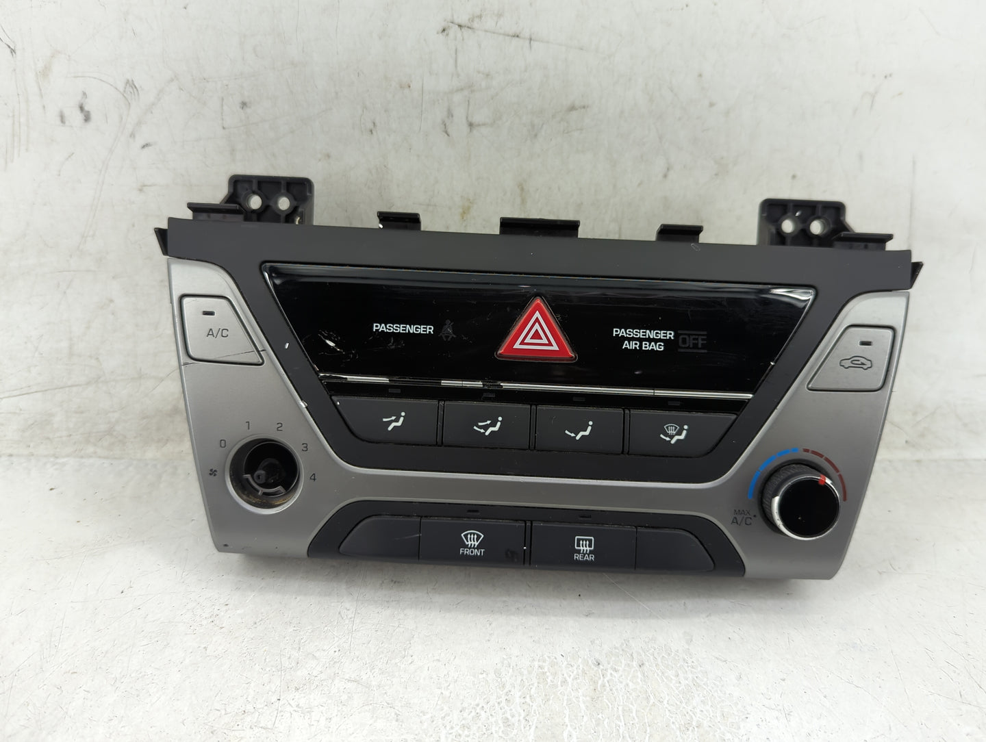 2017-2018 Hyundai Elantra Climate Control Module Temperature AC/Heater Replacement P/N:97250-F20614X 97250-F2XXX Fits OEM Us