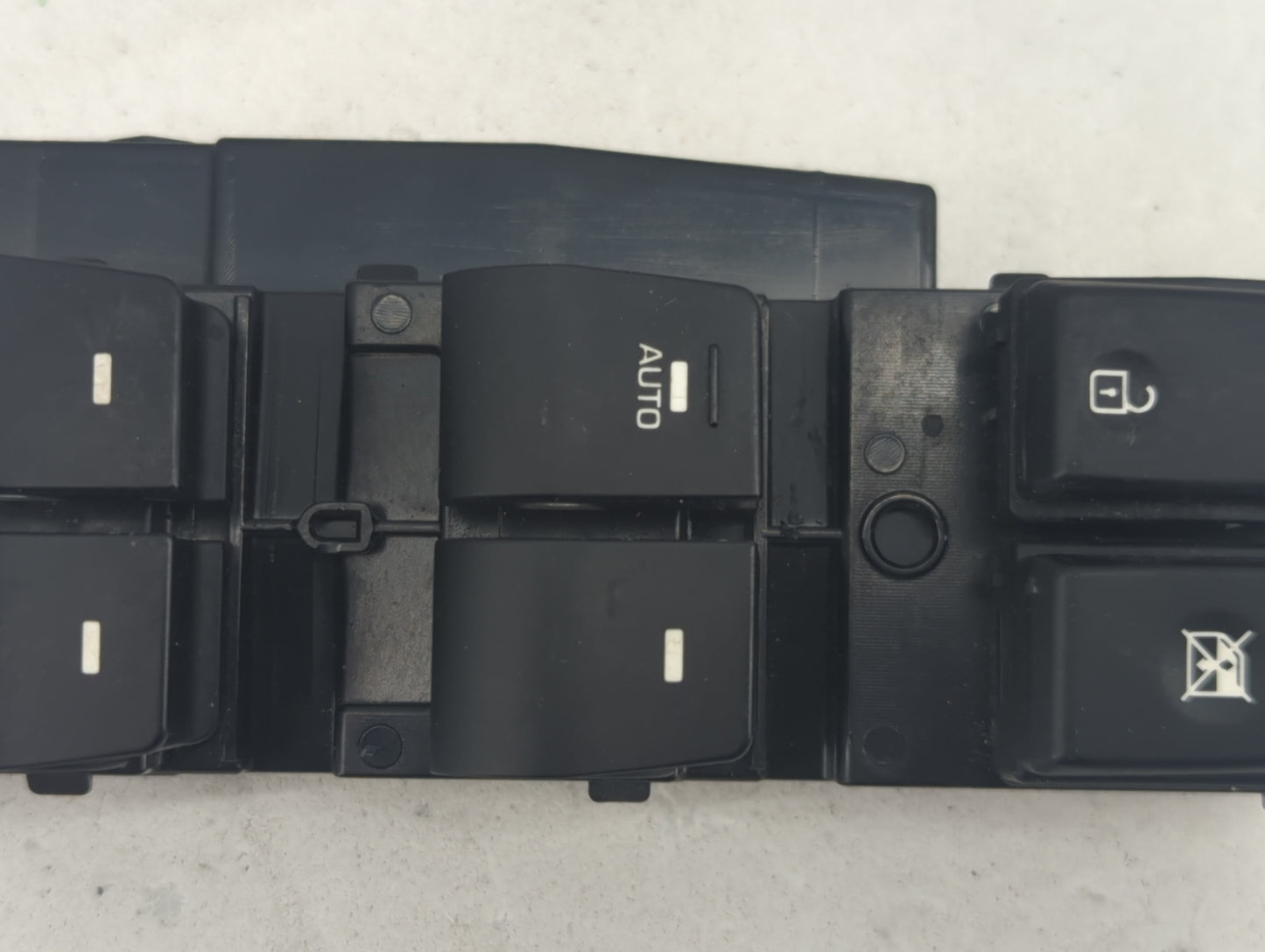 2017-2020 Hyundai Elantra Master Power Window Switch Replacement Driver Side Left P/N:299159192 Fits Fits 2017 2018 2019 202