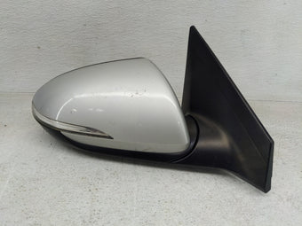 compare product 2017-2018 Hyundai Elantra Passenger Side View Mirror - Right Door Mirror OEM Used