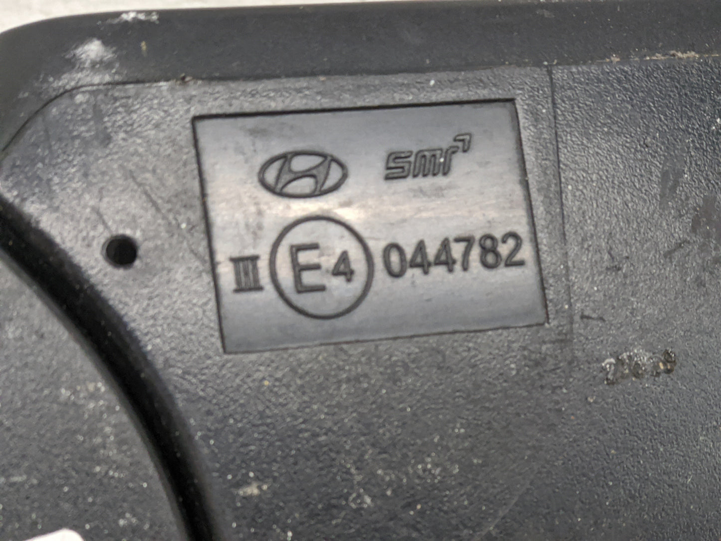 2017-2018 Hyundai Elantra Passenger Side View Mirror - Right Door Mirror OEM Used - Oemusedautoparts1.com