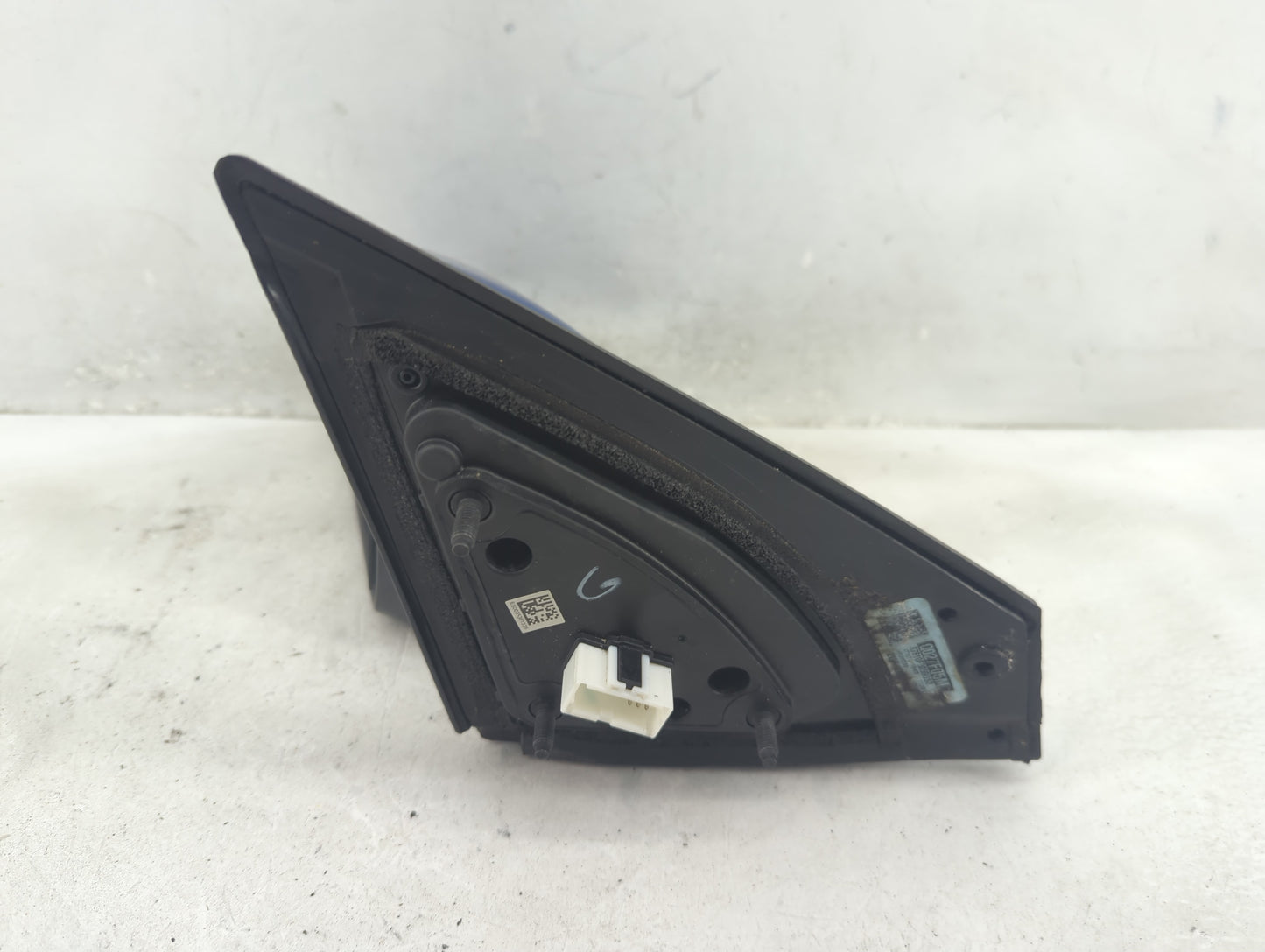 2017-2020 Hyundai Elantra Driver Side View Mirror - Left Door Mirror OEM Used - Oemusedautoparts1.com