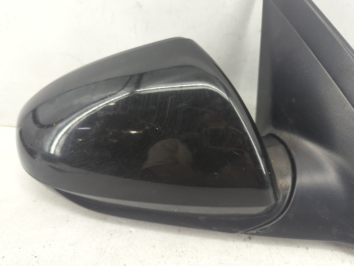 2017-2020 Hyundai Elantra Passenger Side View Mirror - Right Door Mirror OEM Used - Oemusedautoparts1.com