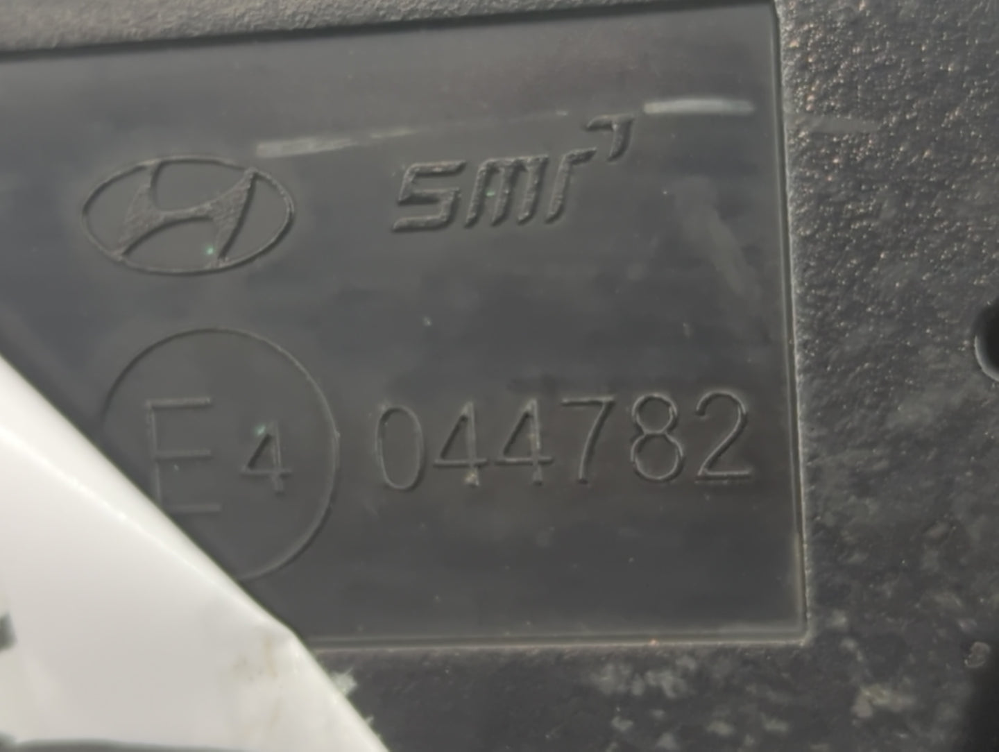 2017-2020 Hyundai Elantra Driver Side View Mirror - Left Door Mirror OEM Used - Oemusedautoparts1.com