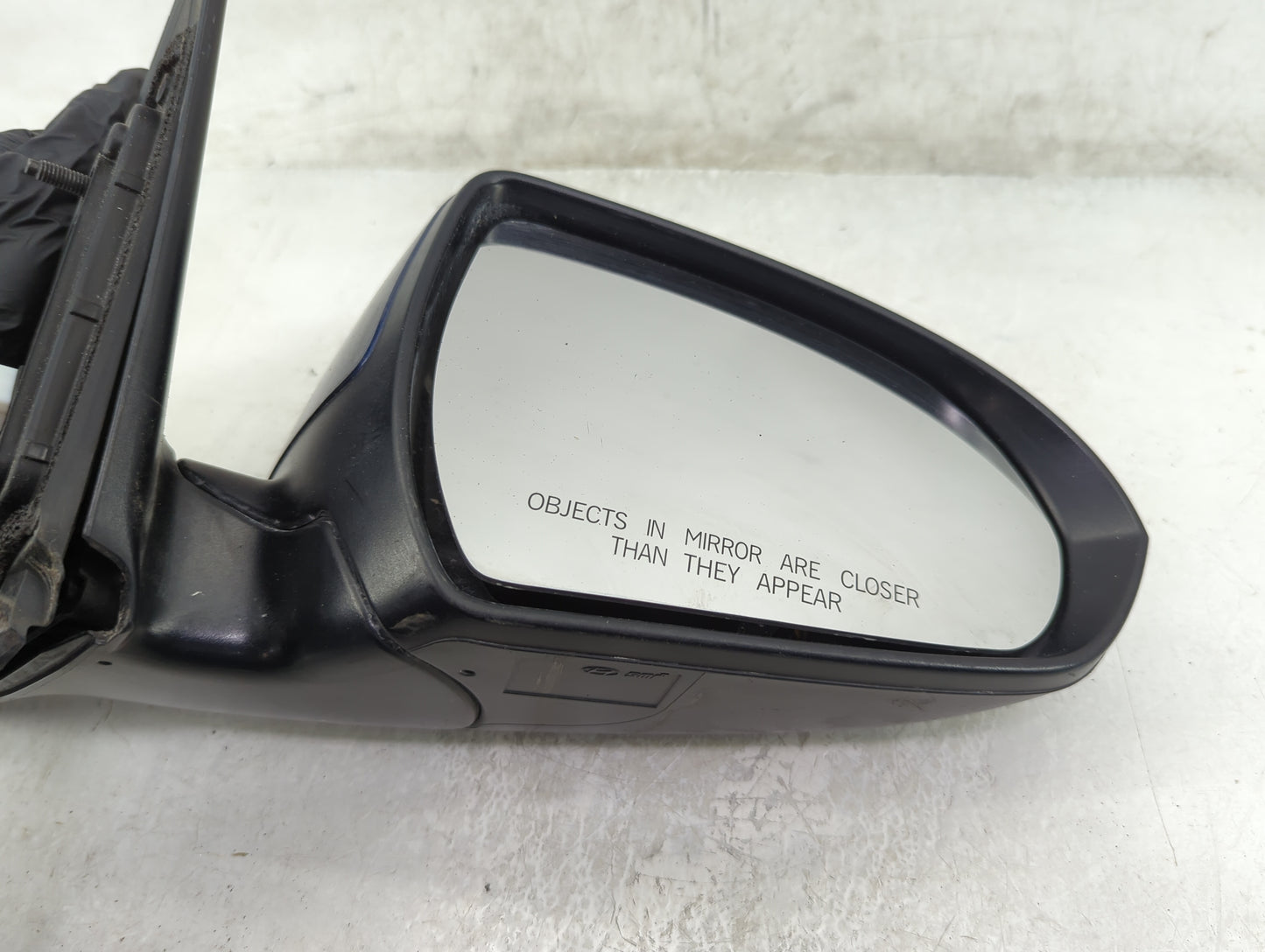 2017-2020 Hyundai Elantra Passenger Side View Mirror - Right Door Mirror OEM Used - Oemusedautoparts1.com