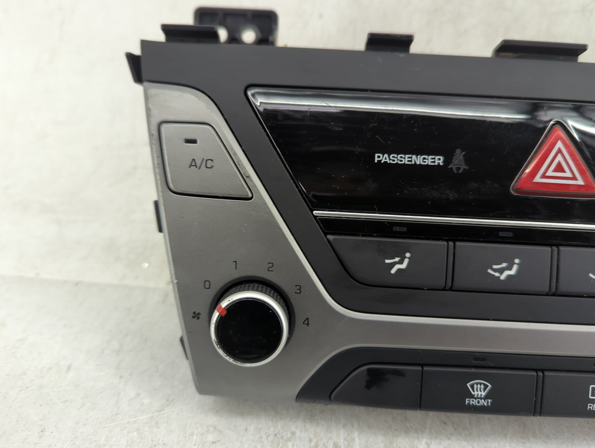 2017 Hyundai Elantra Climate Control Module Temperature AC/Heater Replacement P/N:97250-F20614X 97250-F2XXX Fits OEM Used Au