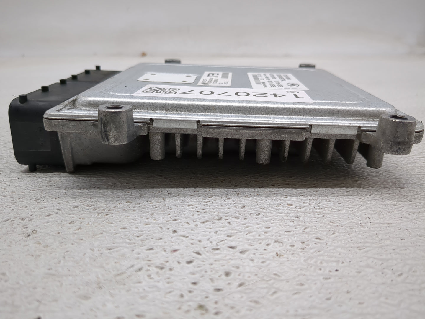 2017-2019 Hyundai Elantra PCM Engine Control Computer ECU ECM PCU OEM P/N:39171-2EFE0 39170-2EFE1 Fits Fits 2017 2018 2019 O