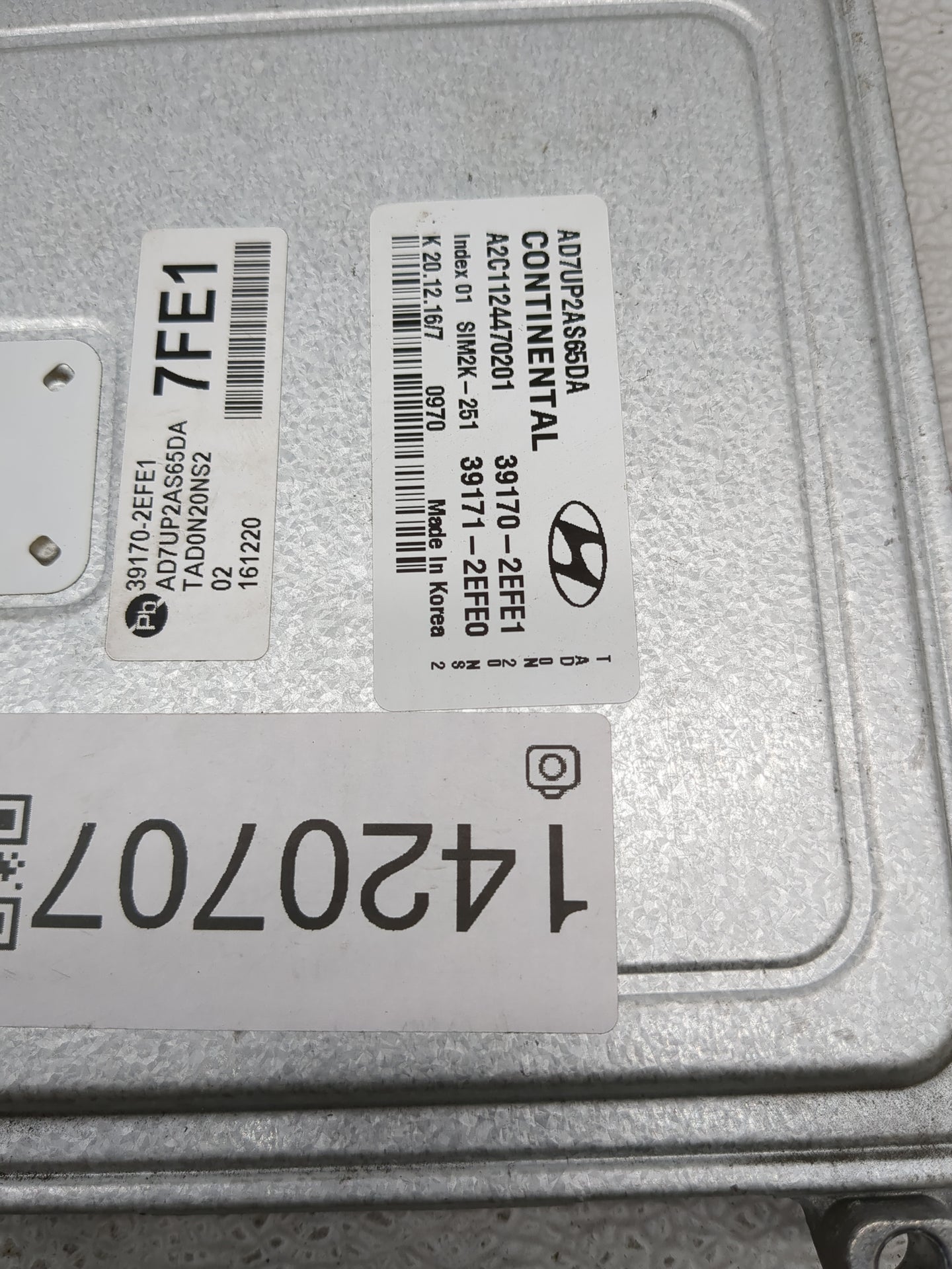 2017-2019 Hyundai Elantra PCM Engine Control Computer ECU ECM PCU OEM P/N:39171-2EFE0 39170-2EFE1 Fits Fits 2017 2018 2019 O