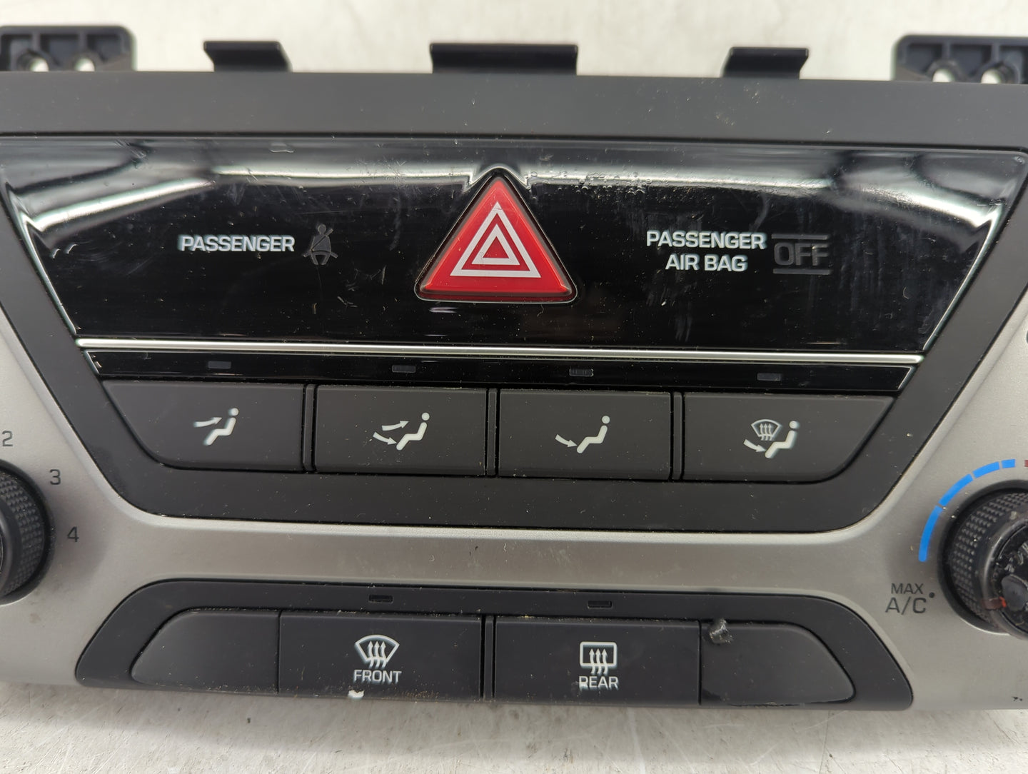 2017-2018 Hyundai Elantra Climate Control Module Temperature AC/Heater Replacement P/N:97250-F20604X 97250-F2XXX Fits OEM Us